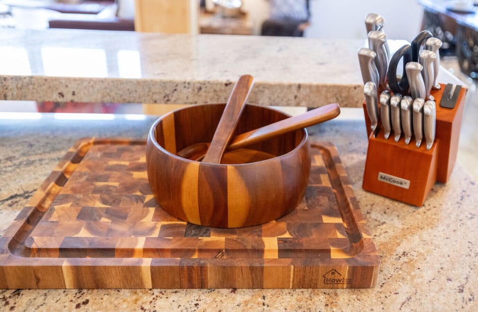 Fully stocked kitchen with modern appliances