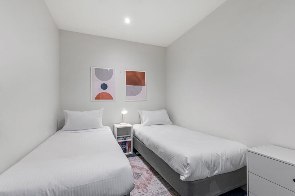 Apartment | 2 bedrooms, iron/ironing board