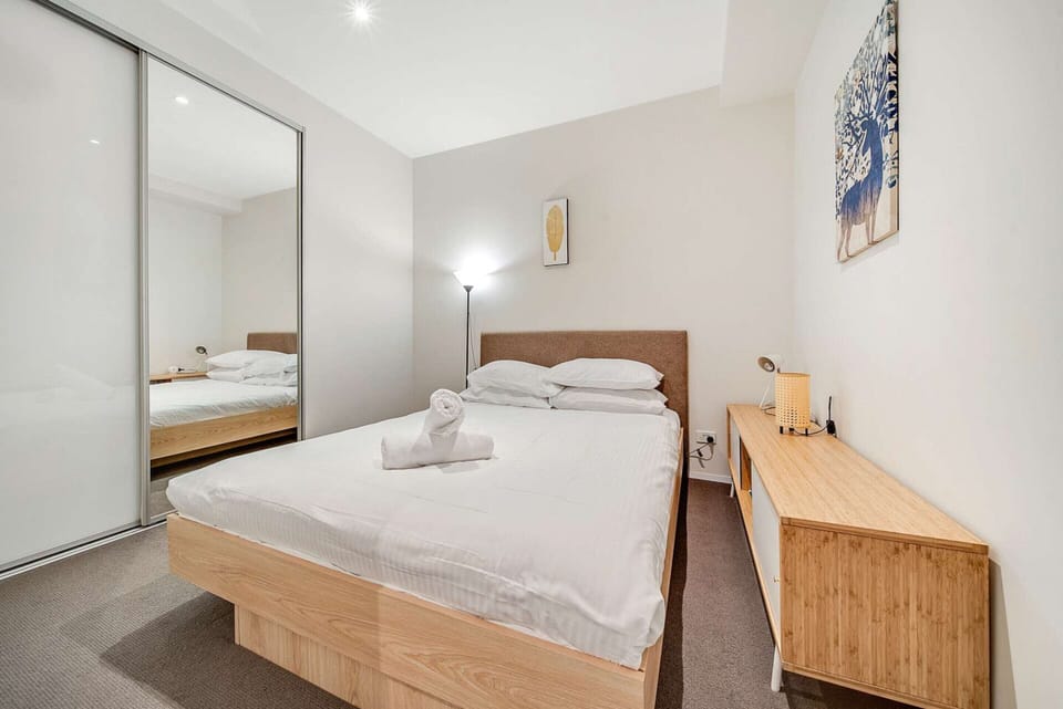 Apartment | 2 bedrooms, iron/ironing board, bed sheets