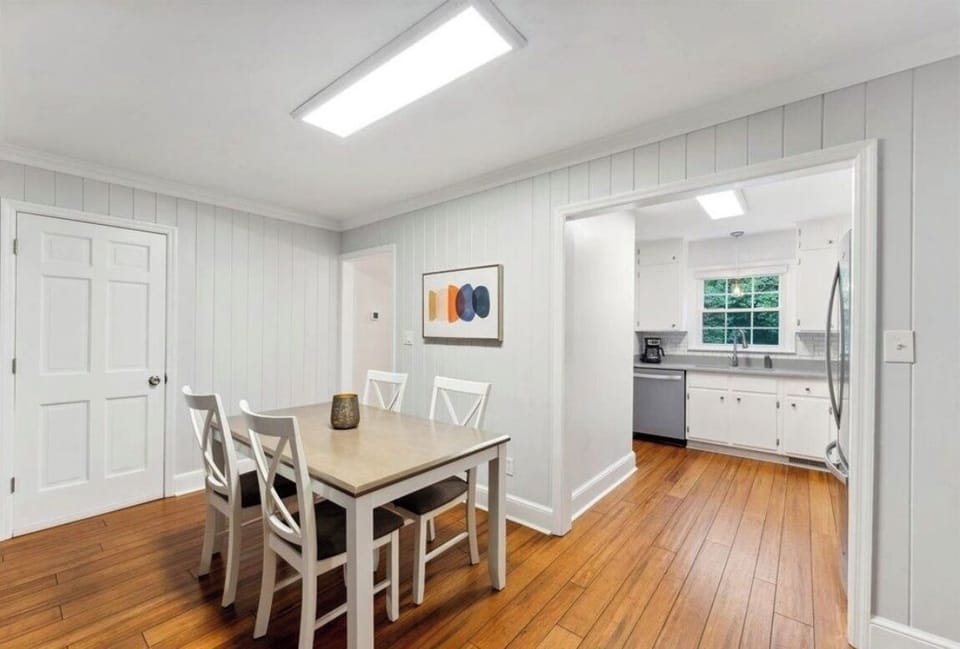 Dining area just off the kitchen, great for meals or working during your stay.