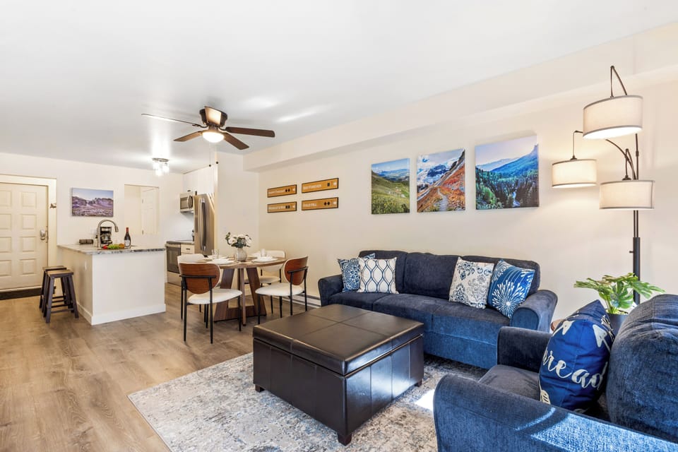 Living and kitchen area.