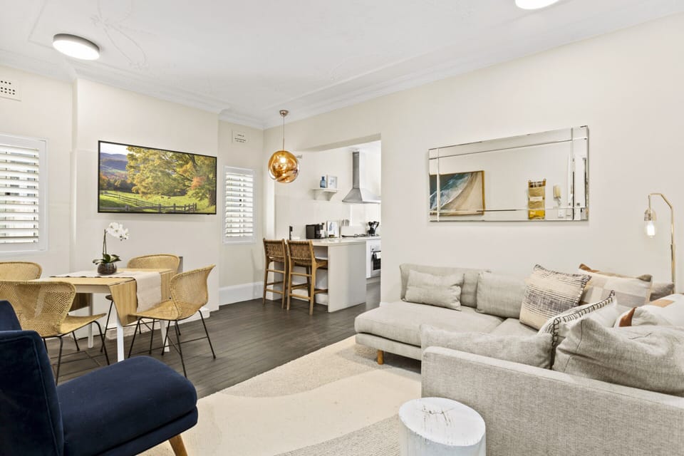 Apartment | Living area