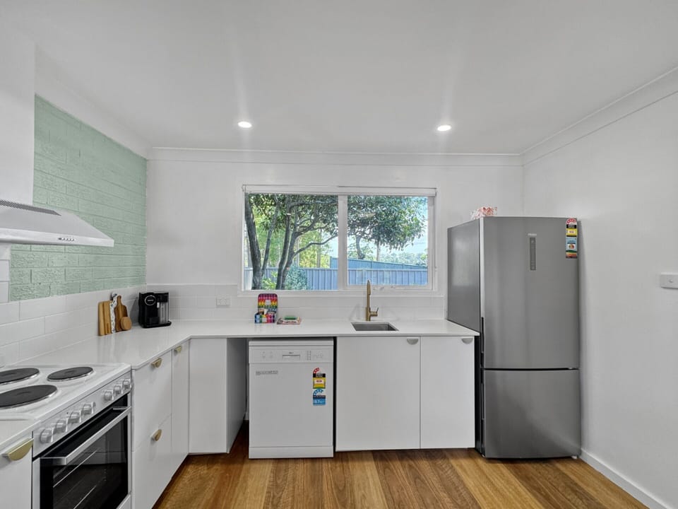 Apartment | Private kitchen | Cookware/dishes/utensils