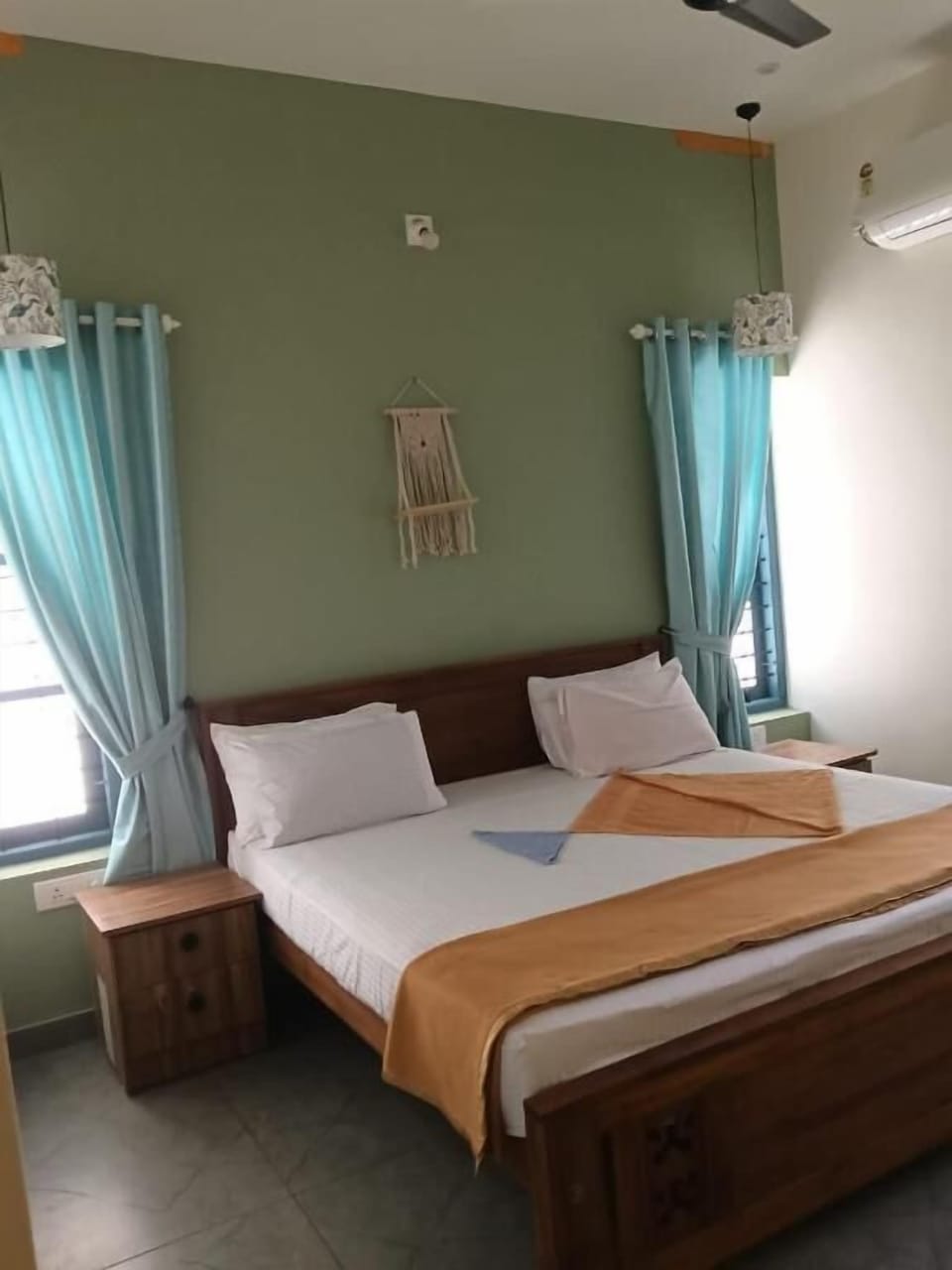 Deluxe Double Room | Egyptian cotton sheets, premium bedding, down comforters