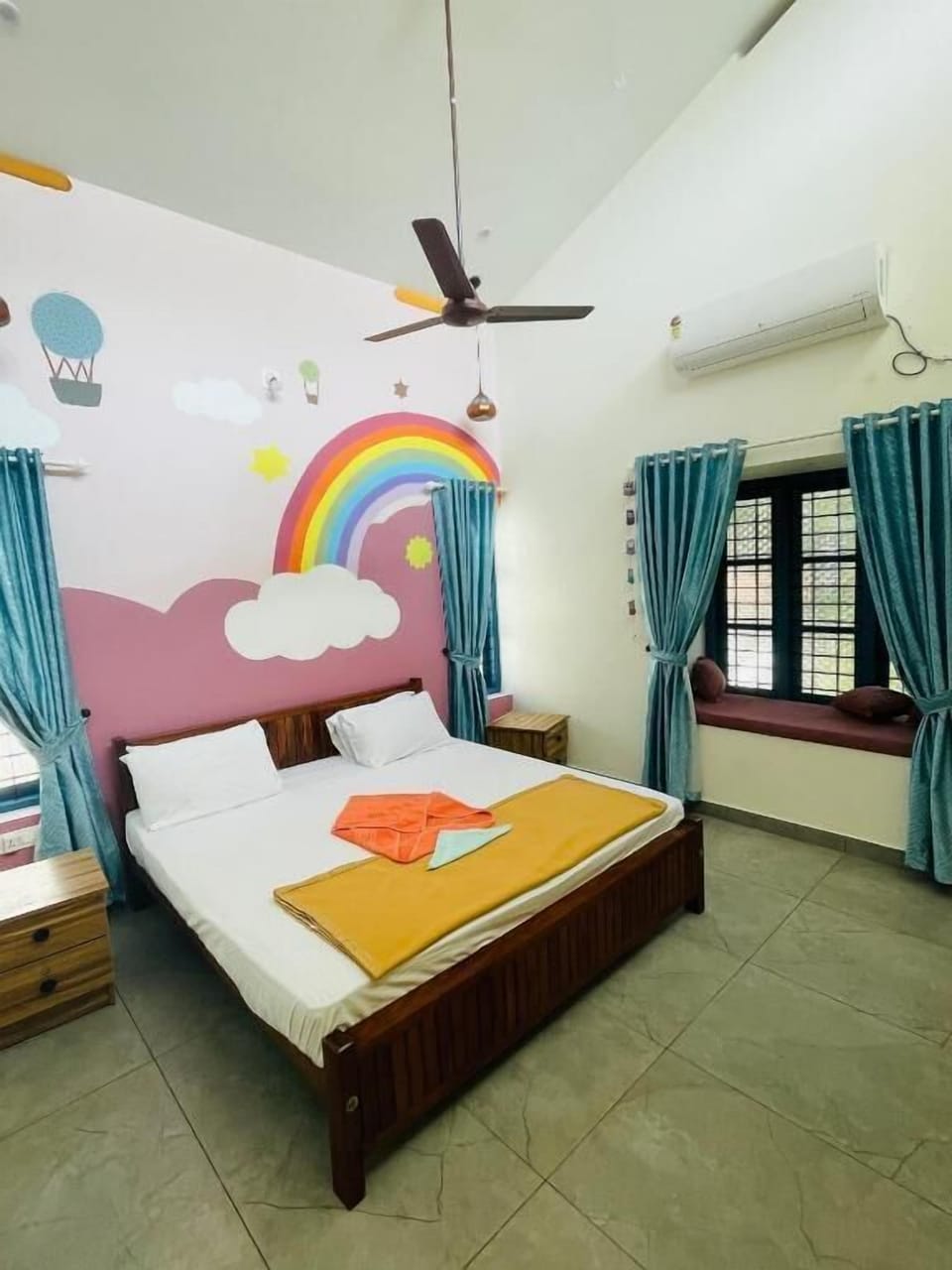 Deluxe Double Room | Egyptian cotton sheets, premium bedding, down comforters