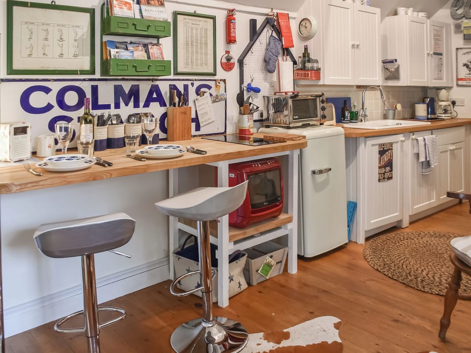 Open plan living space | Alec Hill&rsquo;s Bakehouse, Wangford