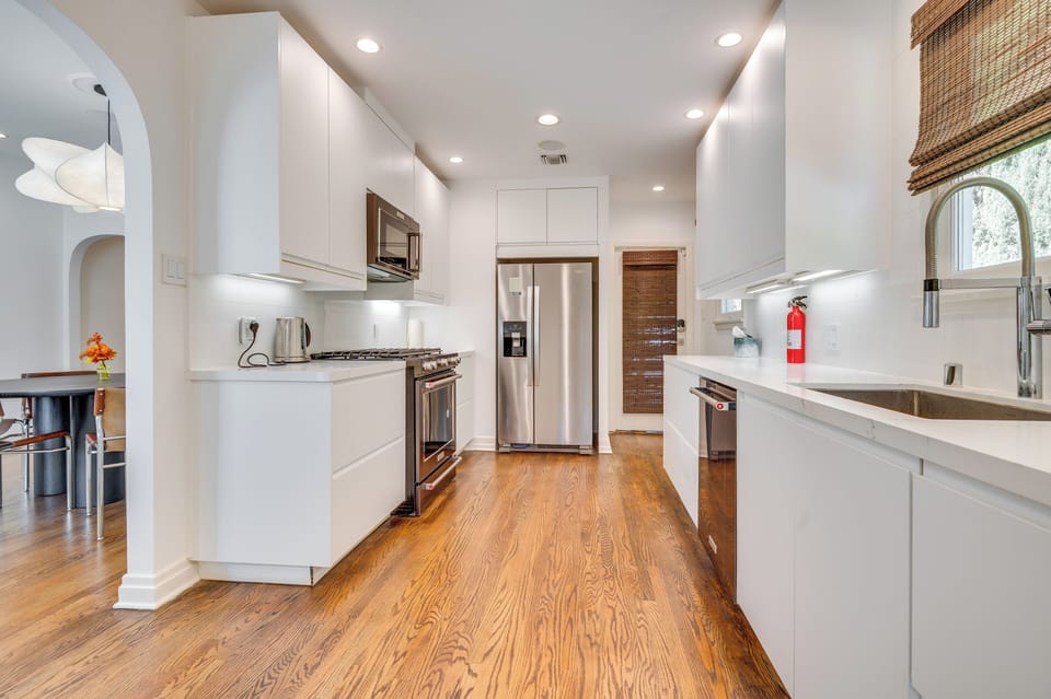 Kitchen | Single-Serve Coffee Maker | Dishwasher | 2 Mini-Fridges