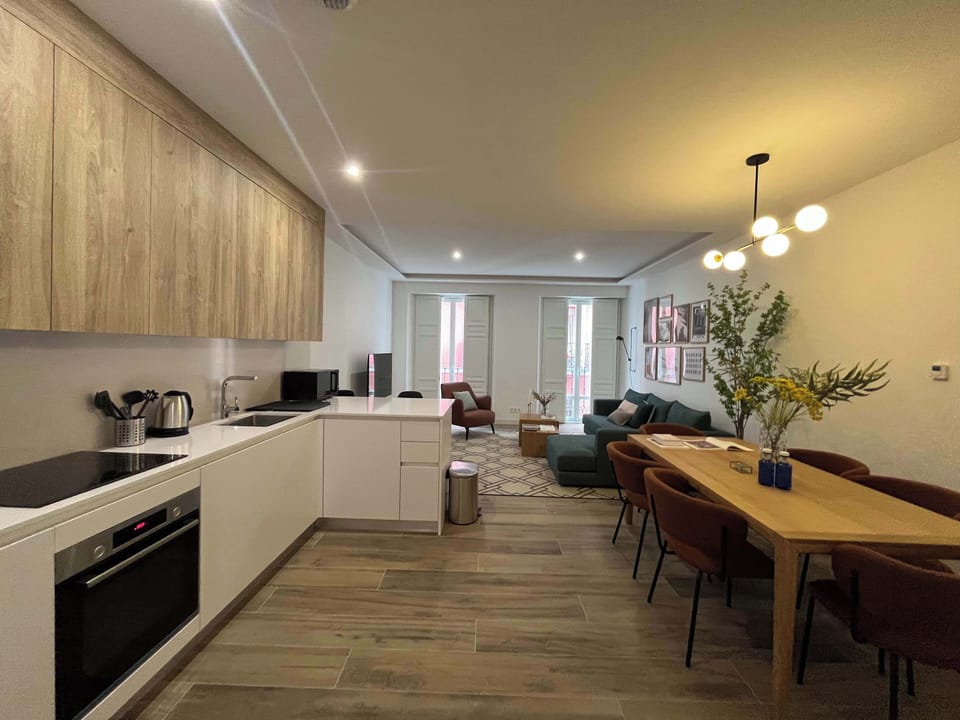 Open-plan kitchen and dining.