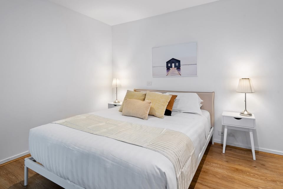 Apartment | 2 bedrooms, iron/ironing board, bed sheets