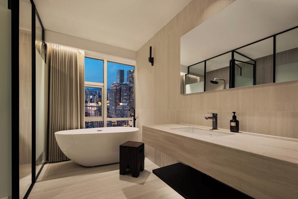 Comfort Room, City View | Bathroom | Shower, free toiletries, hair dryer, bathrobes