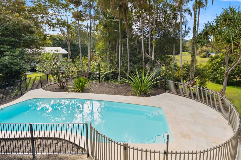 Apartment | Pool | Outdoor pool
