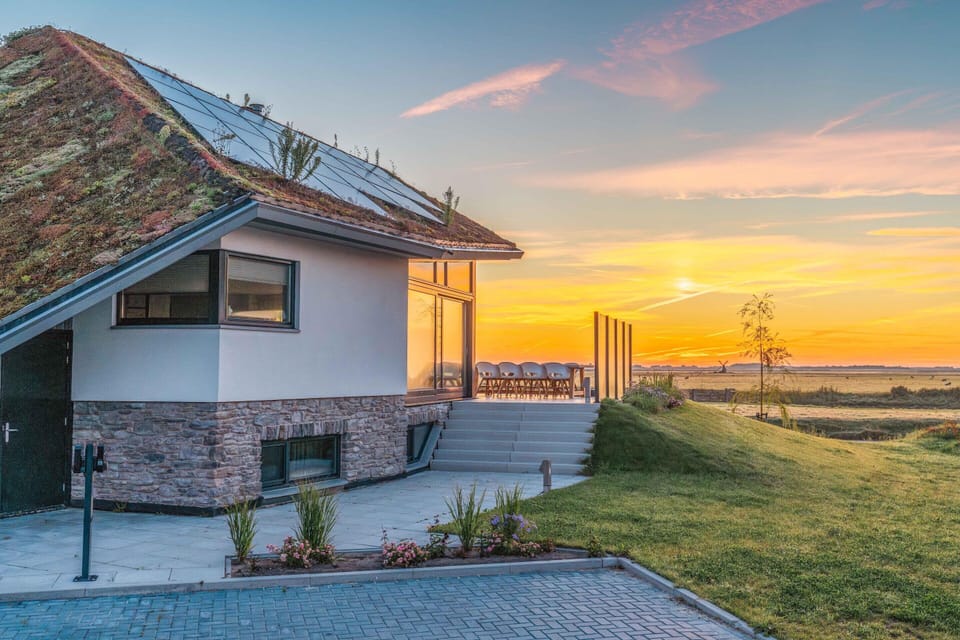 Villa | Exterior