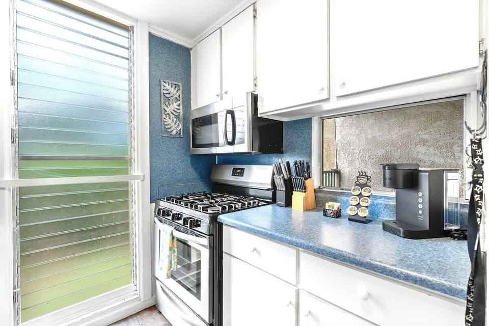 Enjoy the convenience of a full kitchen with a gas stove, microwave, and coffee maker to fuel your daily island adventures.