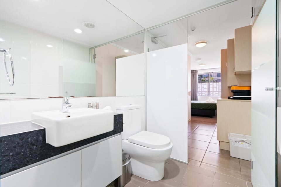 Apartment | Bathroom | Towels