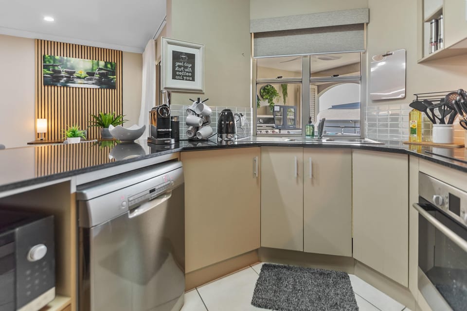 House | 2 bedrooms, desk, high-speed internet