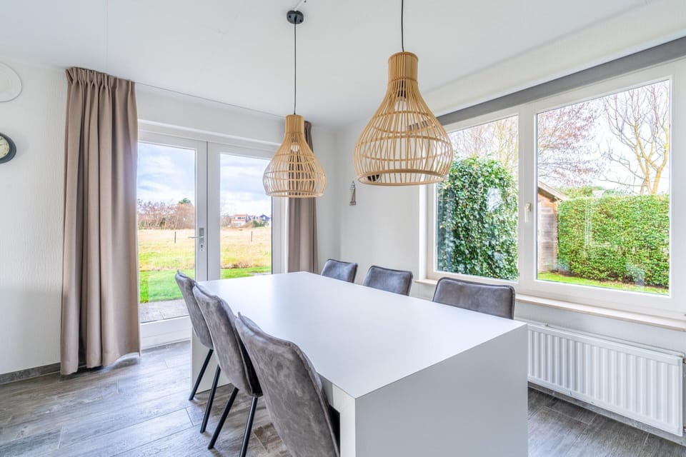 House | Dining