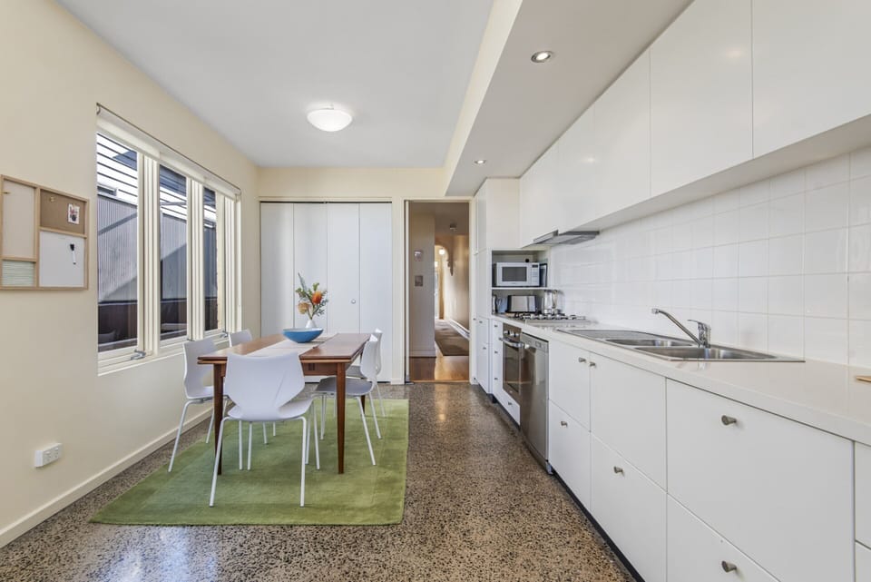 Apartment | Private kitchen | Fridge, microwave, oven, stovetop