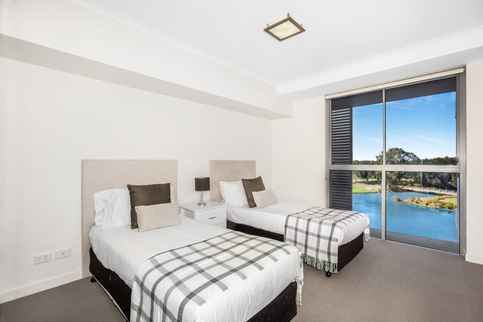 Apartment | 2 bedrooms, laptop workspace, iron/ironing board, bed sheets