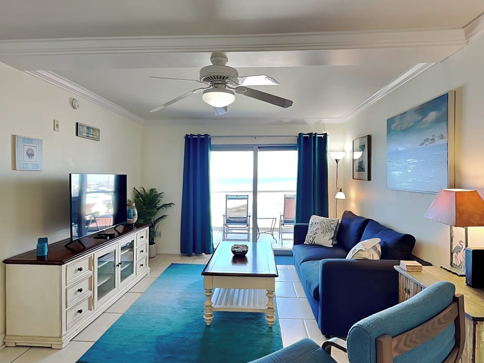 Living Area - Sleeper Sofa (Full)