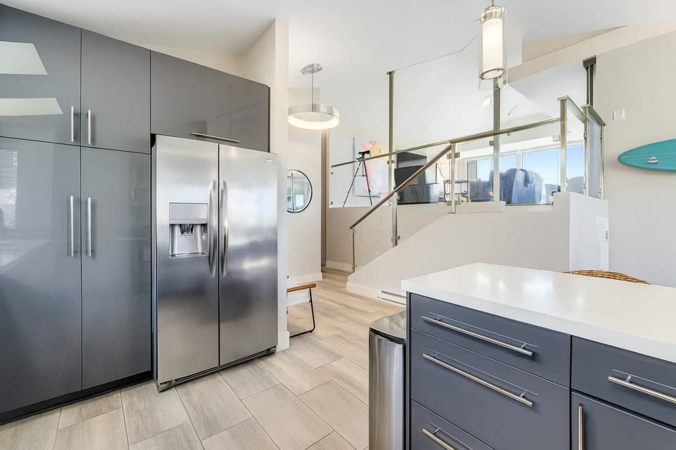 Easy, modern, and guest-ready—everything you need right at your fingertips.