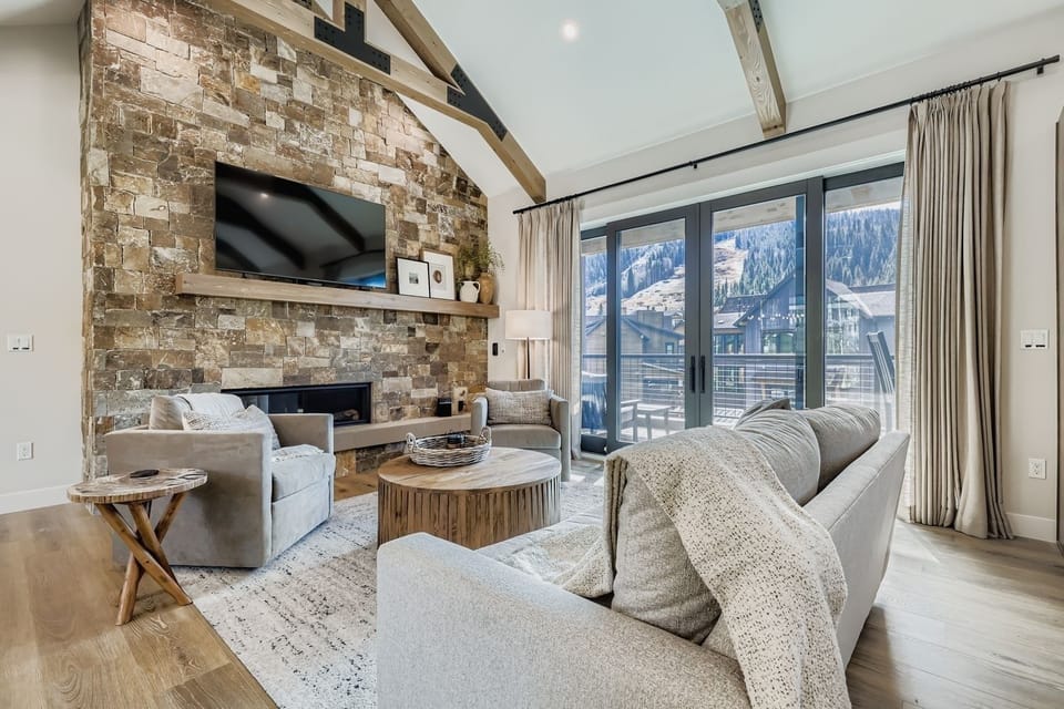 Townhome, 3 Bedrooms | Living area | Smart TV