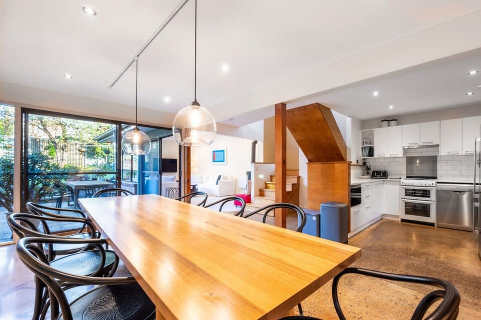 Apartment | Dining