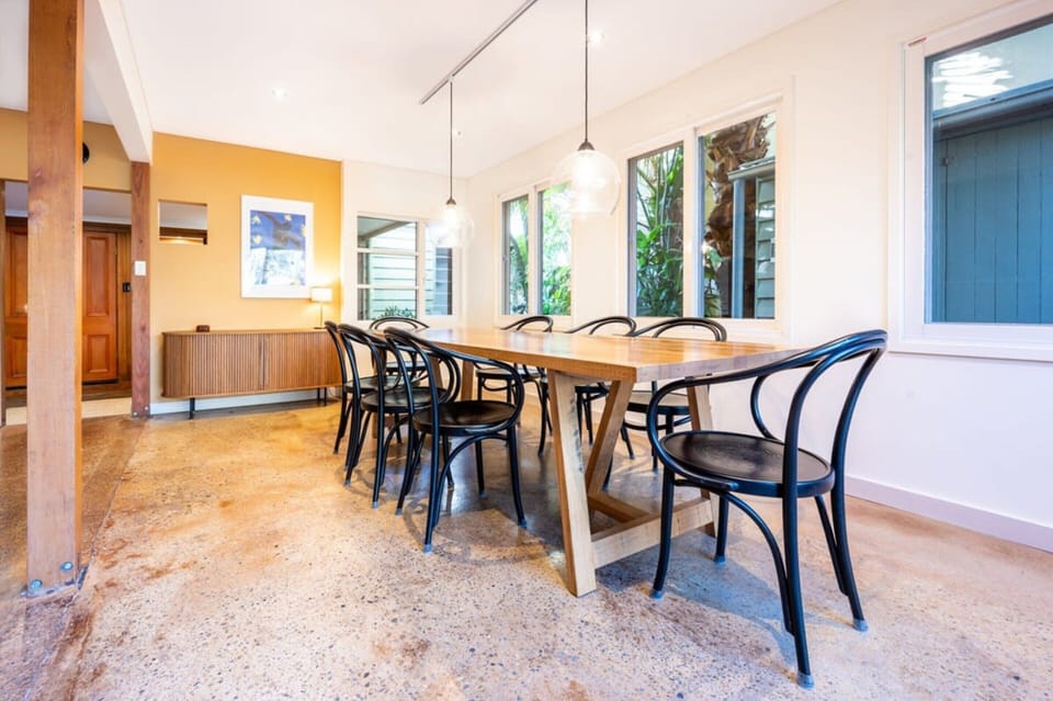 Apartment | Dining