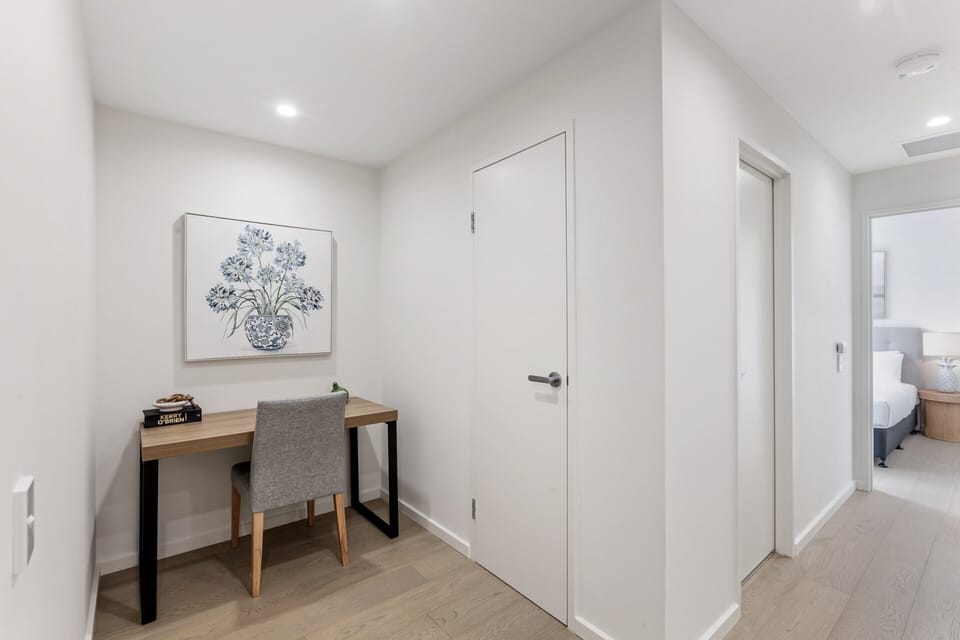 Apartment | Dining