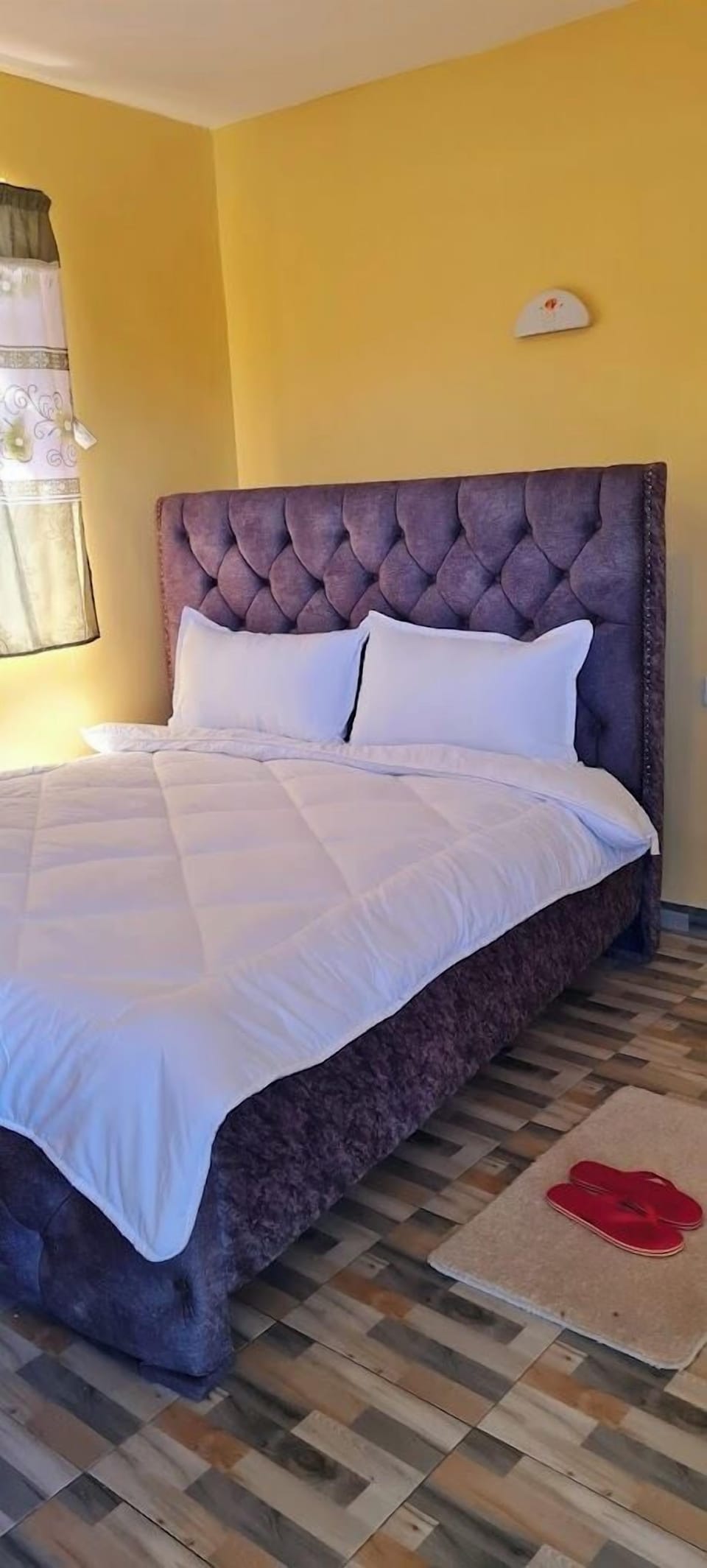 Deluxe Double Room | Free WiFi, bed sheets