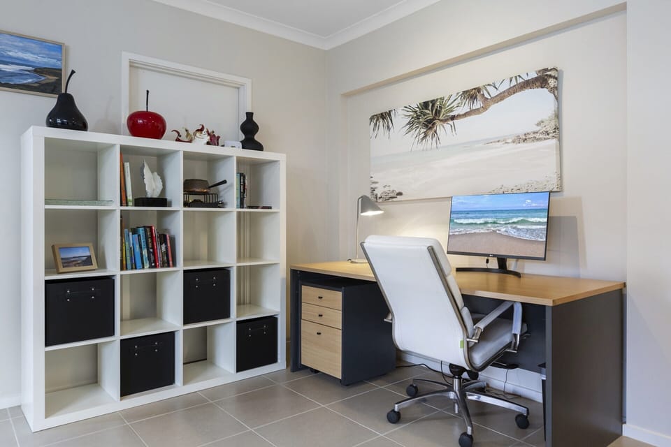 Apartment | 3 bedrooms, laptop workspace, iron/ironing board, bed sheets