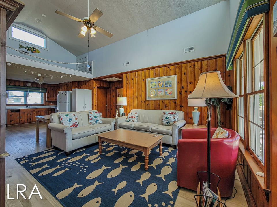 Living Room -09