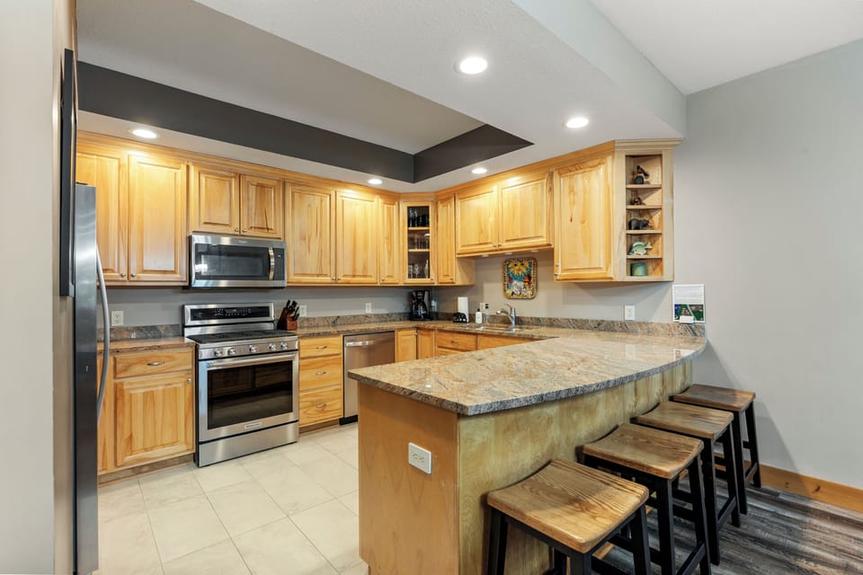 Fully Stocked Kitchen