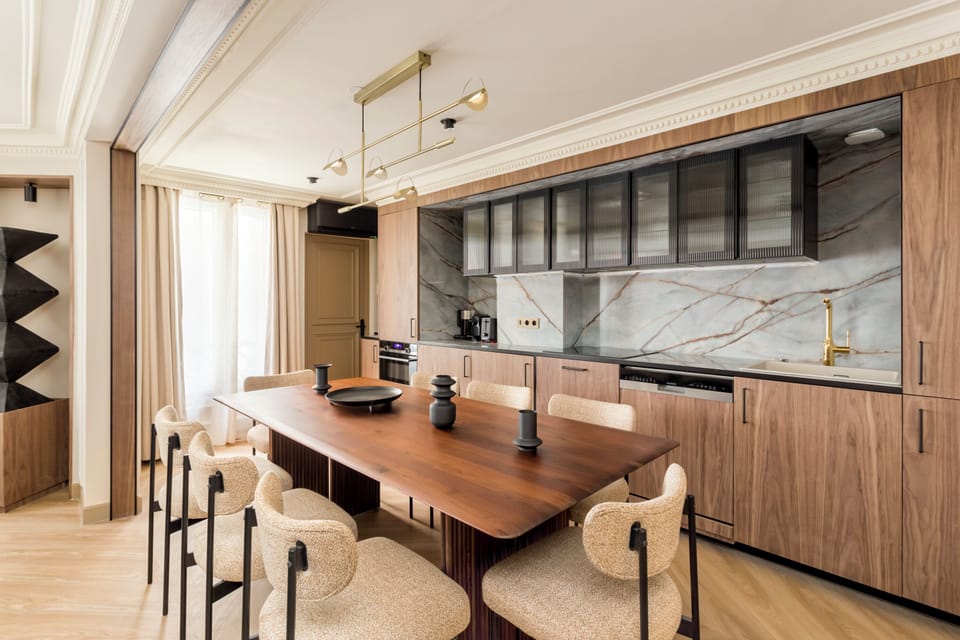 Apartment | Private kitchen | Fridge, microwave, oven, stovetop