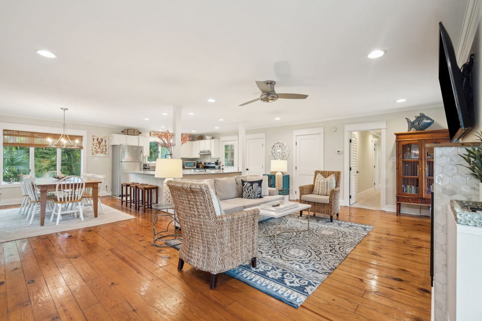 23BeachwoodW-KeenEyeMarketing-009