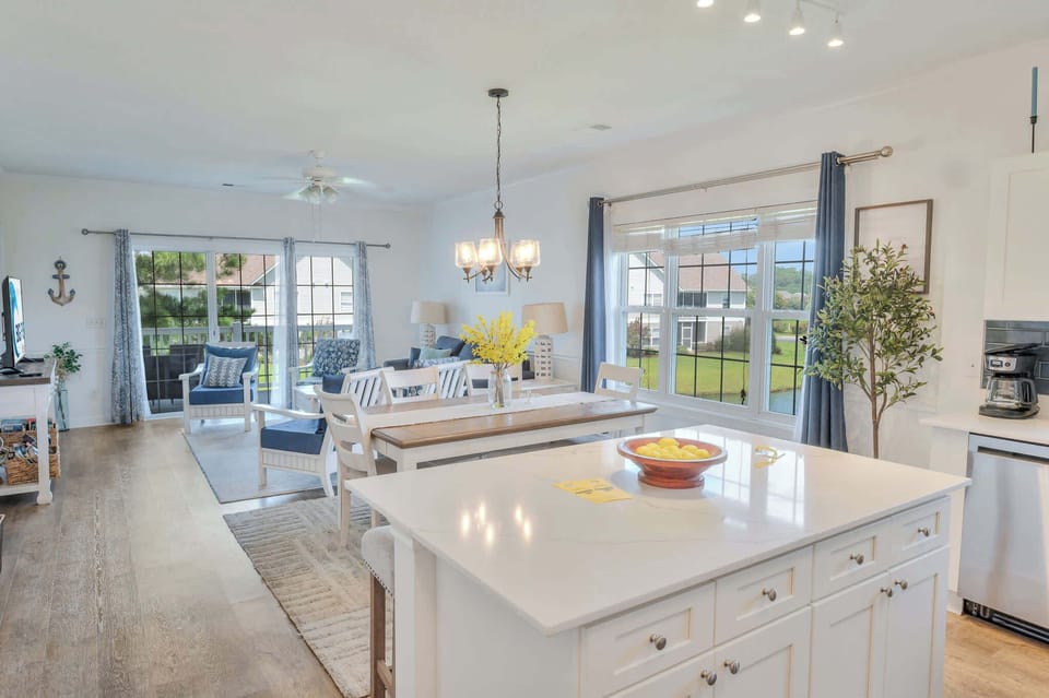 Gather Around the Kitchen & Dining Area 💙
