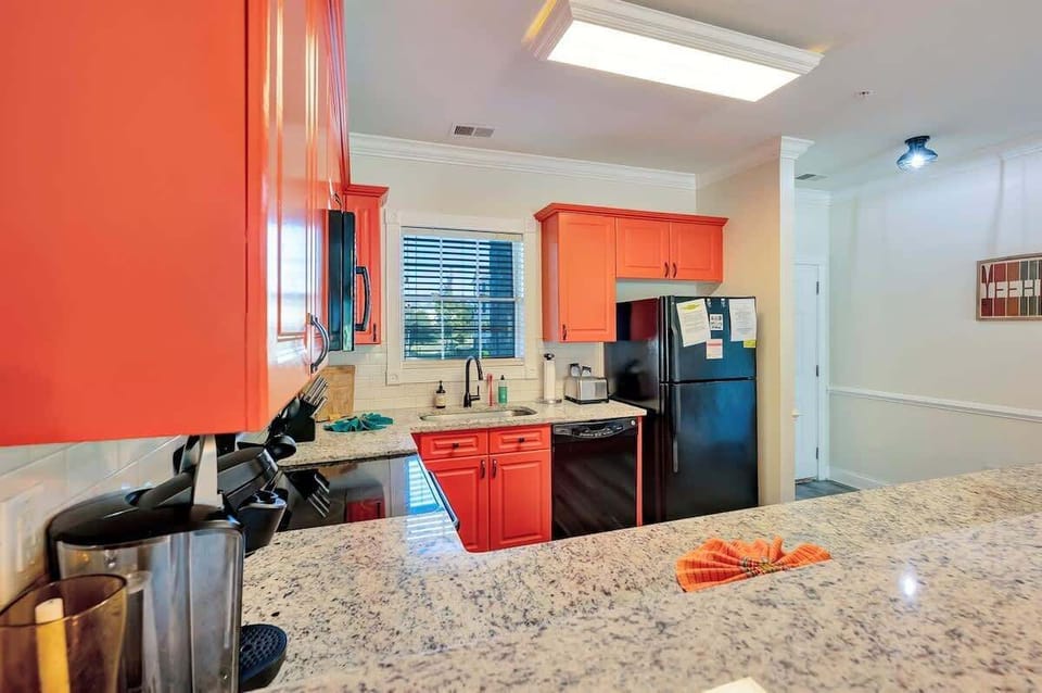 Large Kitchen Area