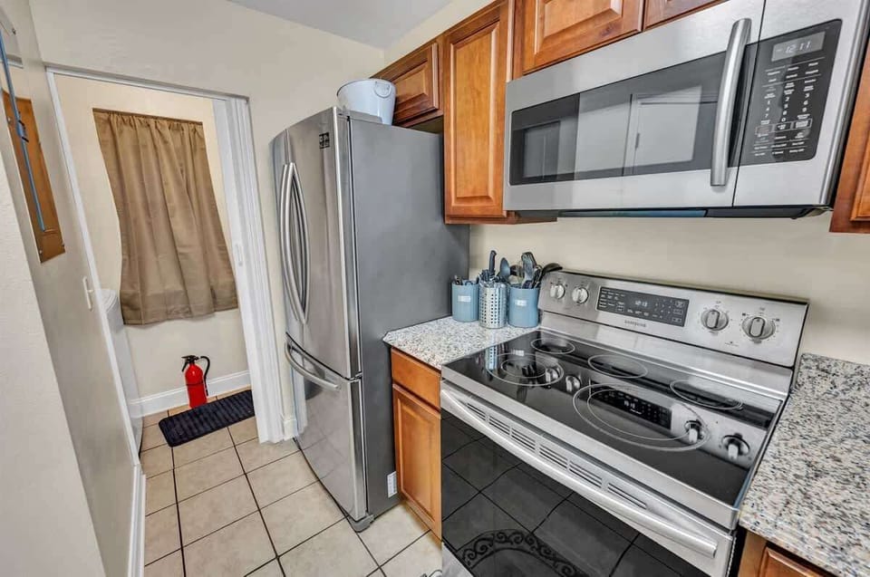 Large Kitchen Area
