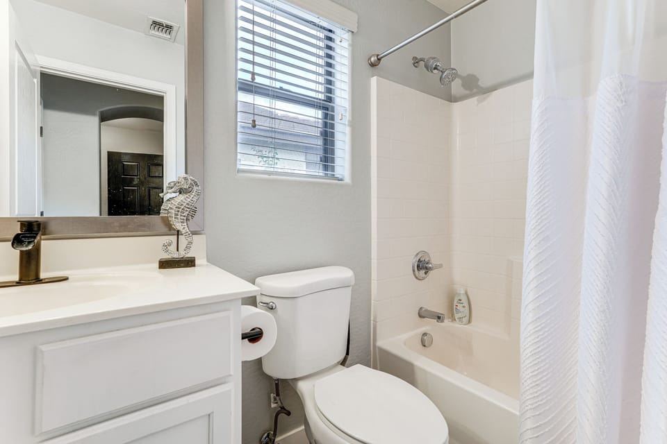 Full Bathroom