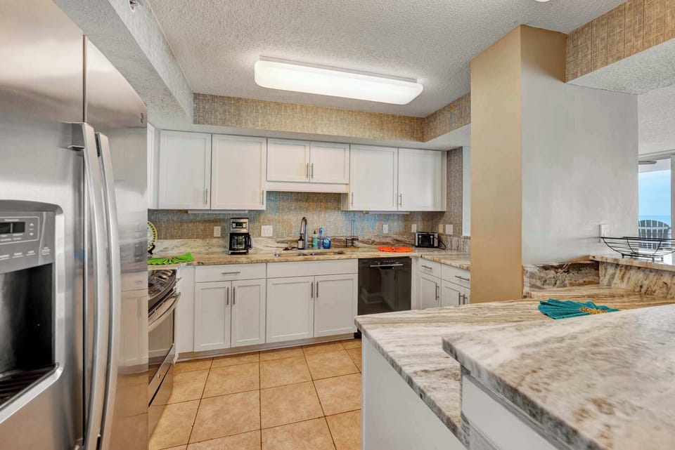 Fully Equipped Kitchen for Your Stay
