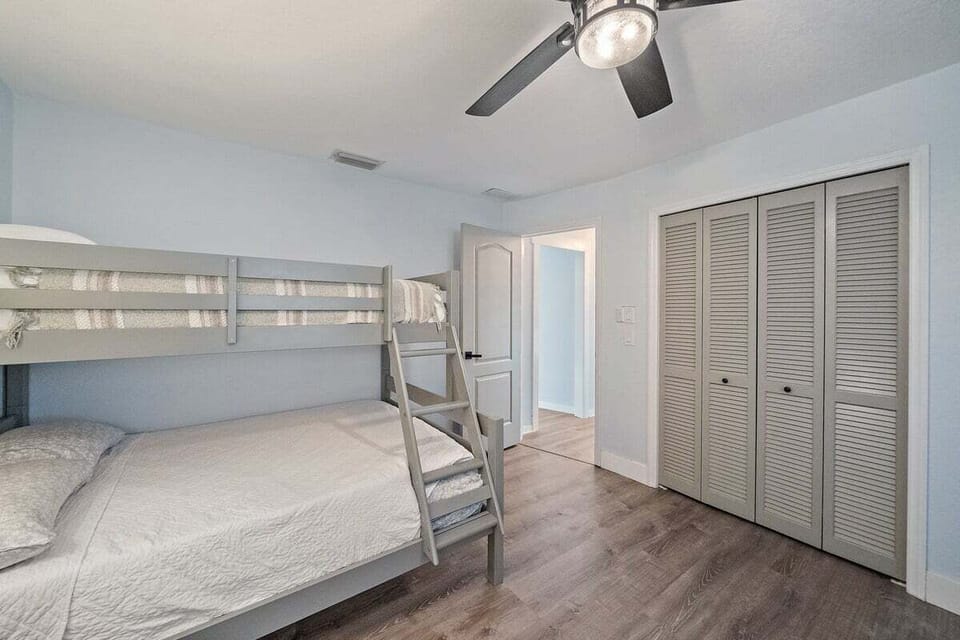 Bedroom 3 - Twin + Twin/Full Bunk Bed with luxury linens provided.