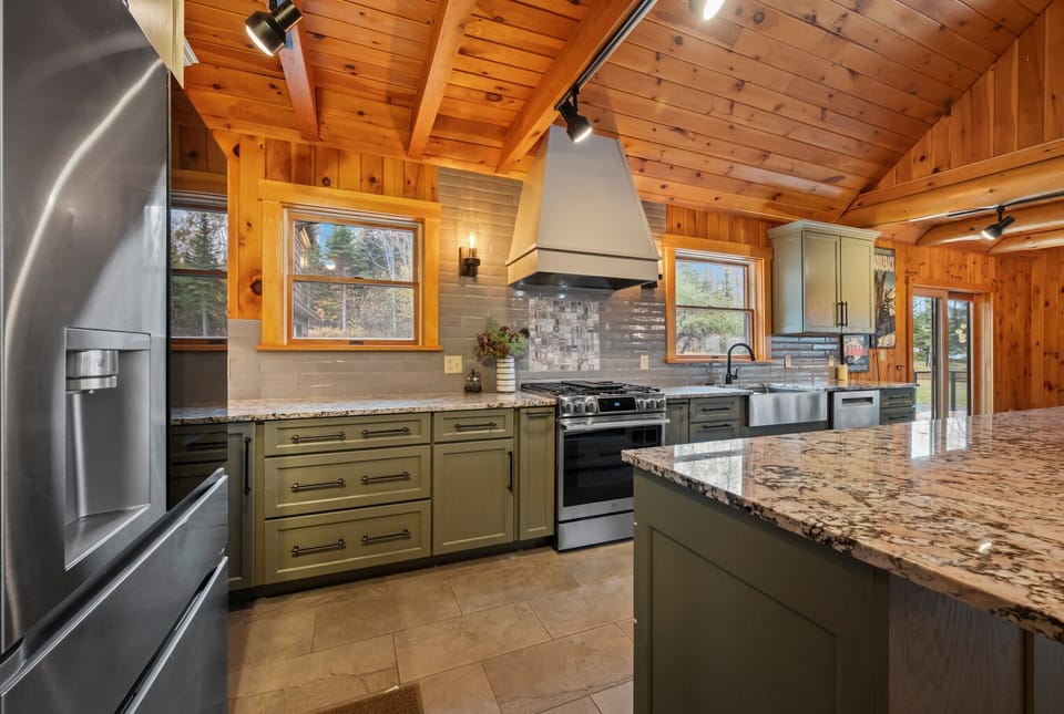 Fully equipped kitchen