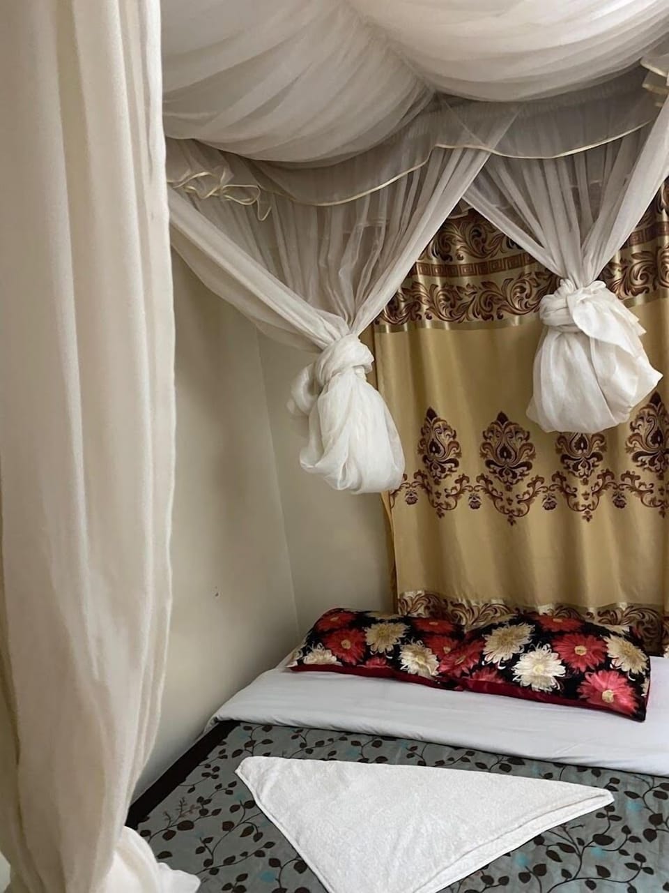 Deluxe Single Room, Garden View | Free WiFi, bed sheets