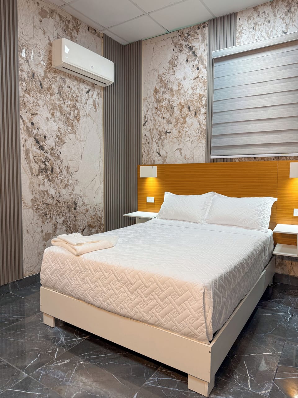 Classic Double Room | Laptop workspace, free WiFi