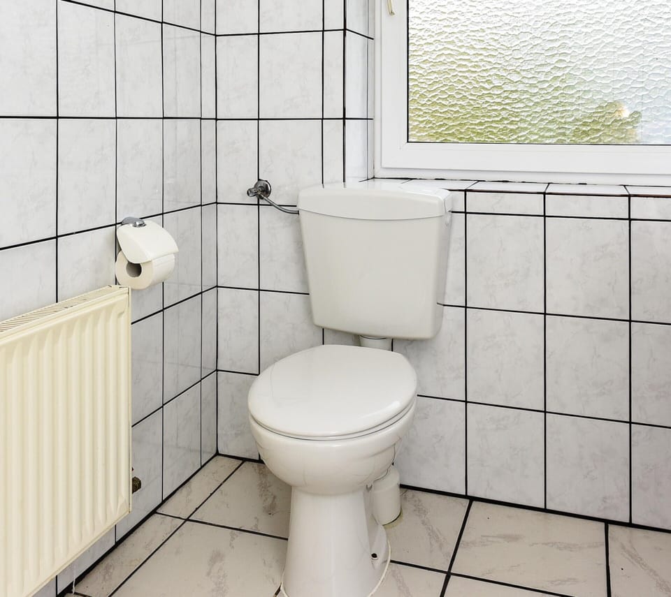 Geraumige Ferienwohnung mit Terrasse in Bensersiel Apartment in Esens