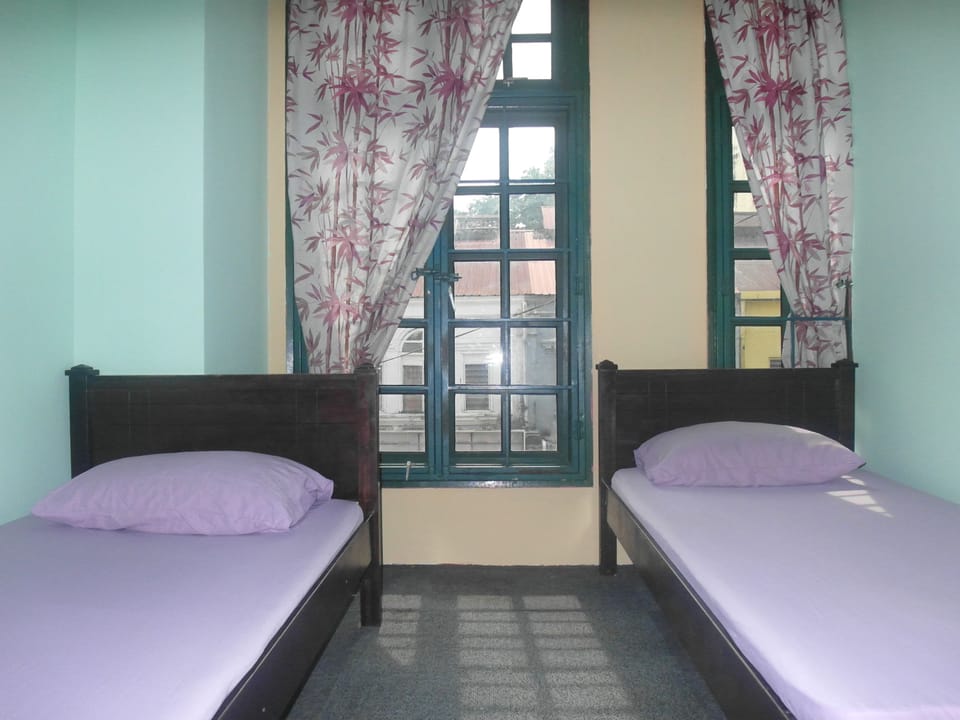 Basic Room, City View | In-room safe, free WiFi, bed sheets