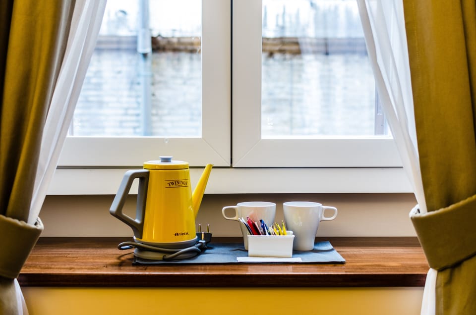 Comfort Double Room | Coffee and/or coffee maker