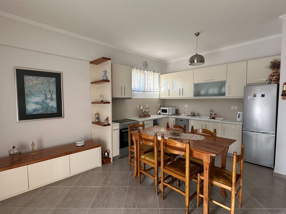 Apartment, 2 Bedrooms, Balcony, City View | Private kitchen | Full-size fridge, microwave, oven, stovetop
