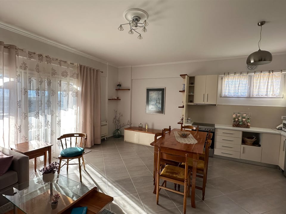 Apartment, 2 Bedrooms, Balcony, City View | Living area
