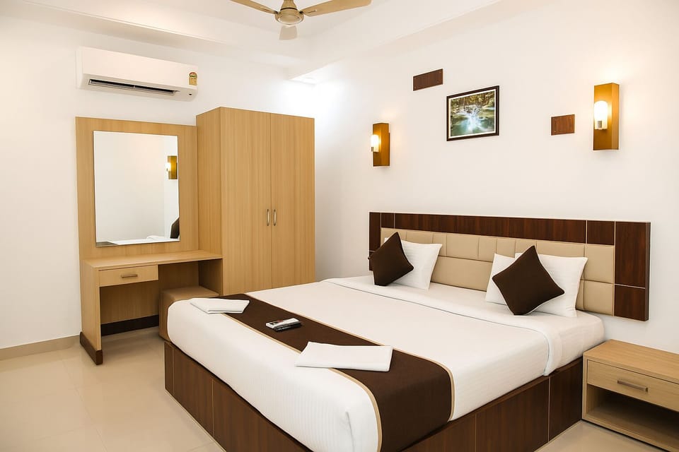 Deluxe Double Room | Premium bedding, desk, laptop workspace, free WiFi