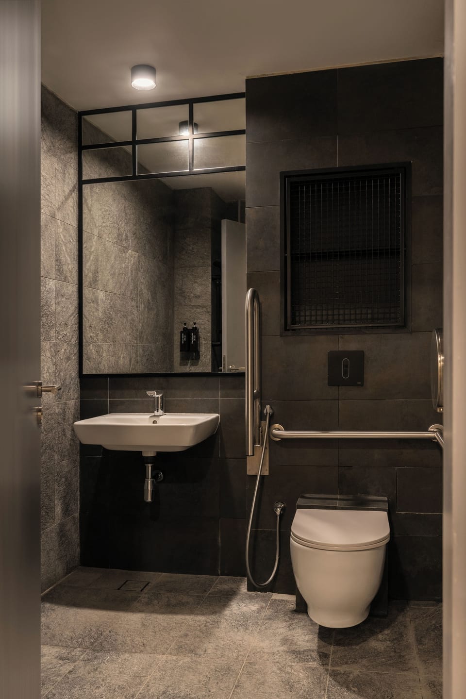 Free toiletries, hair dryer, bidet, towels